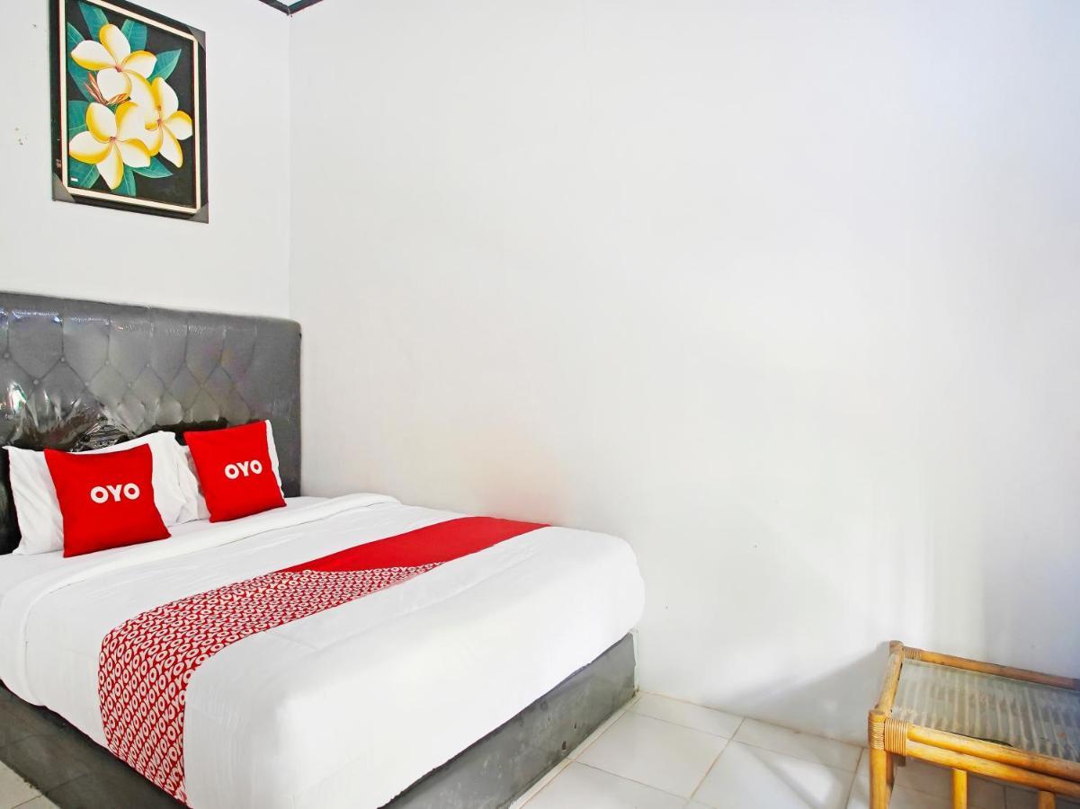 Oyo 90229 Fidel Caestro Homestay Kotadalem Exterior photo